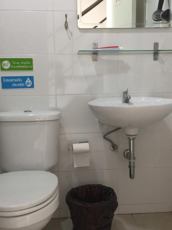 108Beds Hostel Си Рача Екстериор снимка